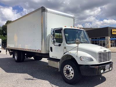 Freightliner M2 Box Truck - 220HP, 6 Speed Automatic, Roll up Door