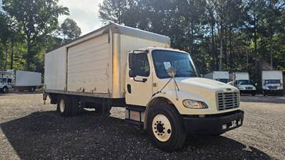 Freightliner M2 Box Truck - 220HP, 6 Speed Automatic, Roll up Door