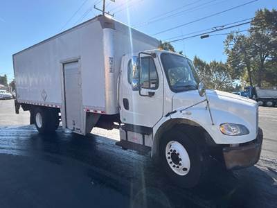 Freightliner M2 Box Truck - 220HP, 6 Speed Automatic, Roll up Door