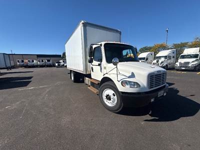 Freightliner M2 Box Truck - 220HP, 7 Speed Automatic, Roll up Door