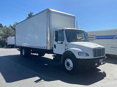 Freightliner M2 Box Truck - 220HP, 7 Speed Automatic, Roll up Door