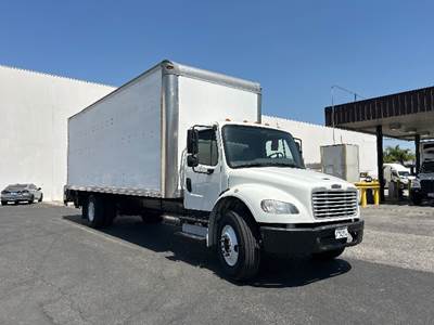 Freightliner M2 Box Truck - 220HP, 6 Speed Automatic