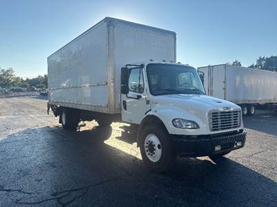 Freightliner M2 Box Truck - 220HP, 7 Speed Automatic, Roll up Door