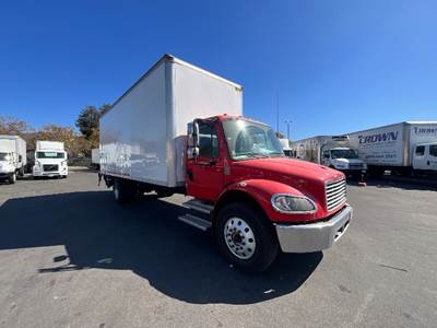 Freightliner M2 Box Truck - 260HP, 6 Speed Automatic