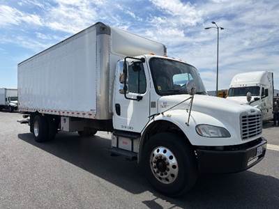 Freightliner M2 Box Truck - 250HP, 7 Speed Automatic, Roll up Door