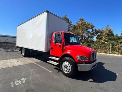 Freightliner M2 Box Truck - 260HP, 6 Speed Automatic
