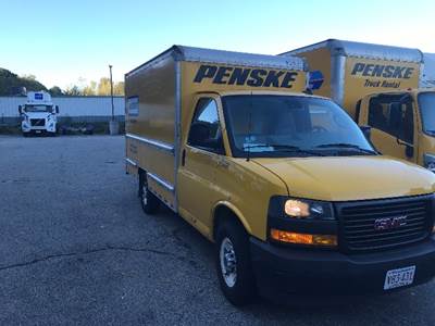 GMC G33503 12 ft Box Truck - 276HP, 8 Speed Automatic, Roll up Door