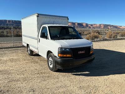 GMC G33503 Box Truck - 276HP, 8 Speed Automatic, Roll up Door