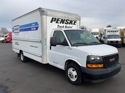 GMC G33903 16 ft Box Truck - 341HP, 6 Speed Automatic, Roll up Door