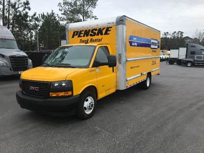 GMC G33903 Box Truck - 401HP, 6 Speed Automatic, Roll up Door