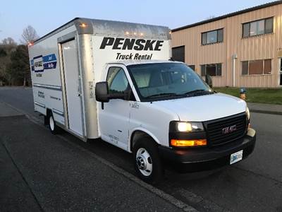 GMC G33903 Box Truck - 401HP, 6 Speed Automatic, Roll up Door