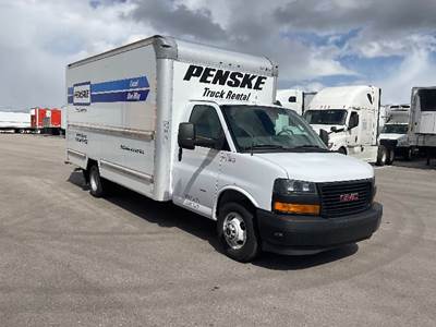 GMC G33903 Box Truck - 401HP, 6 Speed Automatic, Roll up Door