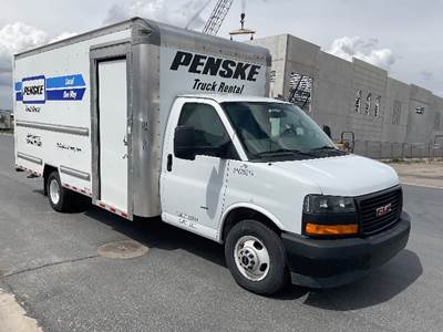GMC G33903 Box Truck - 401HP, 6 Speed Automatic, Roll up Door