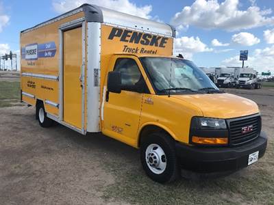 GMC G33903 Box Truck - 401HP, 6 Speed Automatic, Roll up Door