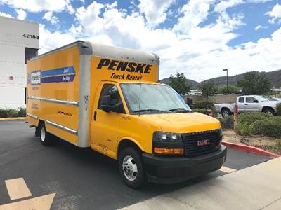 GMC G33903 Box Truck - 401HP, 6 Speed Automatic, Roll up Door