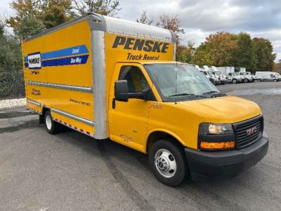 GMC G33903 Box Truck - 401HP, 6 Speed Automatic, Roll up Door