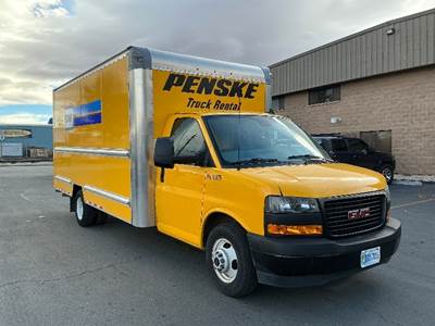 GMC G33903 Box Truck - 401HP, 6 Speed Automatic, Roll up Door