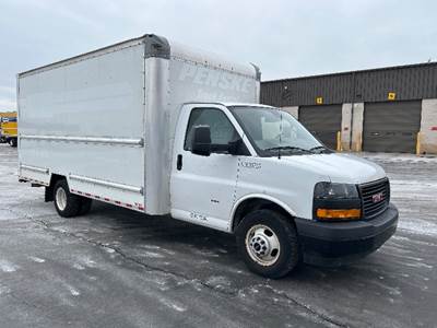 GMC G33903 Box Truck - 401HP, 6 Speed Automatic, Roll up Door