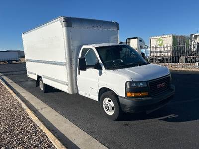 GMC G33903 Box Truck - 401HP, 6 Speed Automatic, Roll up Door