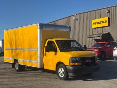 GMC G33903 Box Truck - 401HP, 6 Speed Automatic, Roll up Door