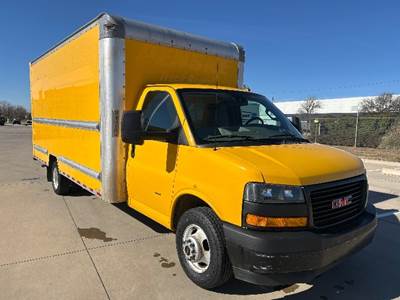 GMC G33903 Box Truck - 401HP, 6 Speed Automatic, Roll up Door