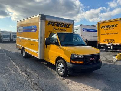 GMC G33903 Box Truck - 401HP, 6 Speed Automatic, Roll up Door