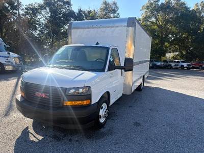 GMC G33903 Box Truck - 401HP, 6 Speed Automatic, Roll up Door