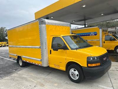 GMC G33903 Box Truck - 401HP, 6 Speed Automatic, Roll up Door