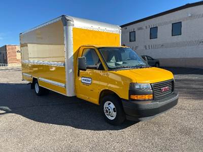 GMC G33903 Box Truck - 401HP, 6 Speed Automatic, Roll up Door