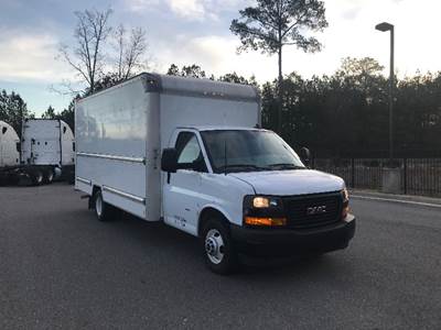 GMC G33903 Box Truck - 401HP, 6 Speed Automatic, Roll up Door