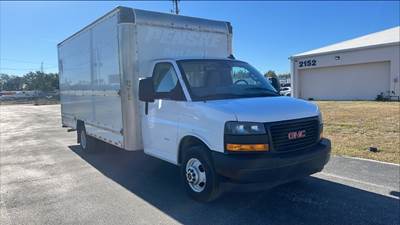 GMC G33903 Box Truck - 401HP, 6 Speed Automatic, Roll up Door