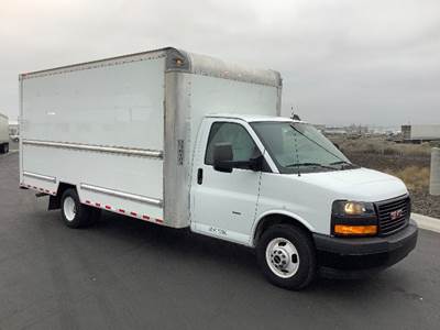 GMC G33903 Box Truck - 401HP, 6 Speed Automatic, Roll up Door