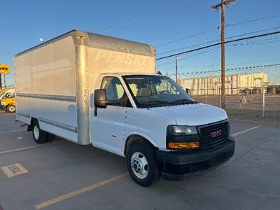 GMC G33903 Box Truck - 401HP, 6 Speed Automatic, Roll up Door