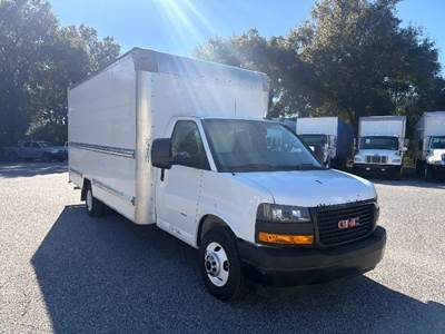 GMC G33903 Box Truck - 401HP, 6 Speed Automatic, Roll up Door