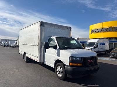GMC G33903 Box Truck - 401HP, 6 Speed Automatic, Roll up Door