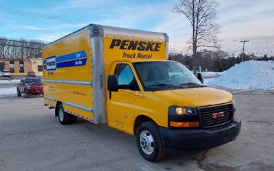 GMC G33903 Box Truck - 401HP, 6 Speed Automatic, Roll up Door