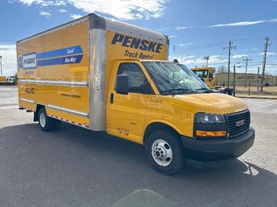 GMC G33903 Box Truck - 401HP, 6 Speed Automatic, Roll up Door