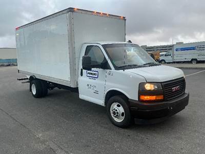 GMC G33903 Box Truck - 401HP, 6 Speed Automatic, Roll up Door