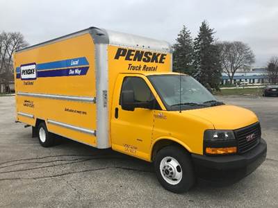 GMC G33903 Box Truck - 401HP, 6 Speed Automatic, Roll up Door