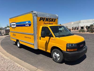 GMC G33903 Box Truck - 401HP, 6 Speed Automatic, Roll up Door