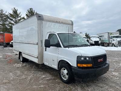GMC G33903 Box Truck - 401HP, 6 Speed Automatic, Roll up Door