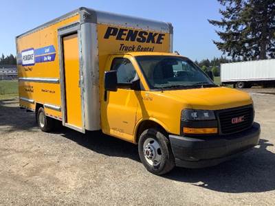 GMC G33903 Box Truck - 401HP, 6 Speed Automatic, Roll up Door