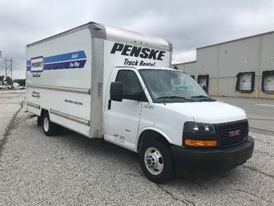GMC G33903 Box Truck - 401HP, 6 Speed Automatic, Roll up Door
