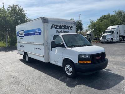 GMC G33903 Box Truck - 401HP, 6 Speed Automatic, Roll up Door
