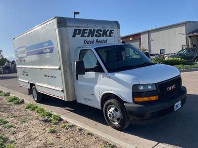 GMC G33903 Box Truck - 401HP, 6 Speed Automatic, Roll up Door