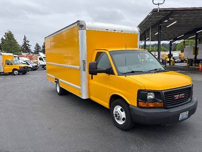 GMC G33903 Box Truck - 342HP, 6 Speed Automatic, Roll up Door