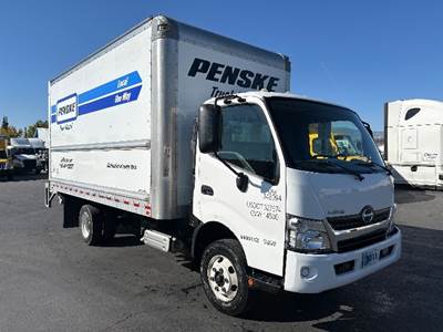 Hino 155 16 ft Box Truck - 210HP, 6 Speed Automatic, Roll up Door