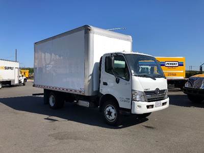 Hino 195 16 ft Box Truck - 210HP, 6 Speed Automatic, Roll up Door
