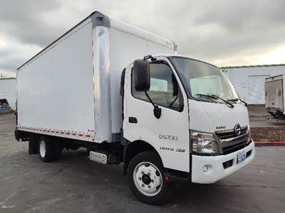 Hino 195 Box Truck - 210HP, 6 Speed Automatic, Roll up Door