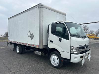 Hino 195 Box Truck - 210HP, 6 Speed Automatic, Roll up Door